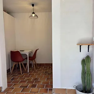 https://chambre-d-hote-tagada.aixenprovencehotels.org