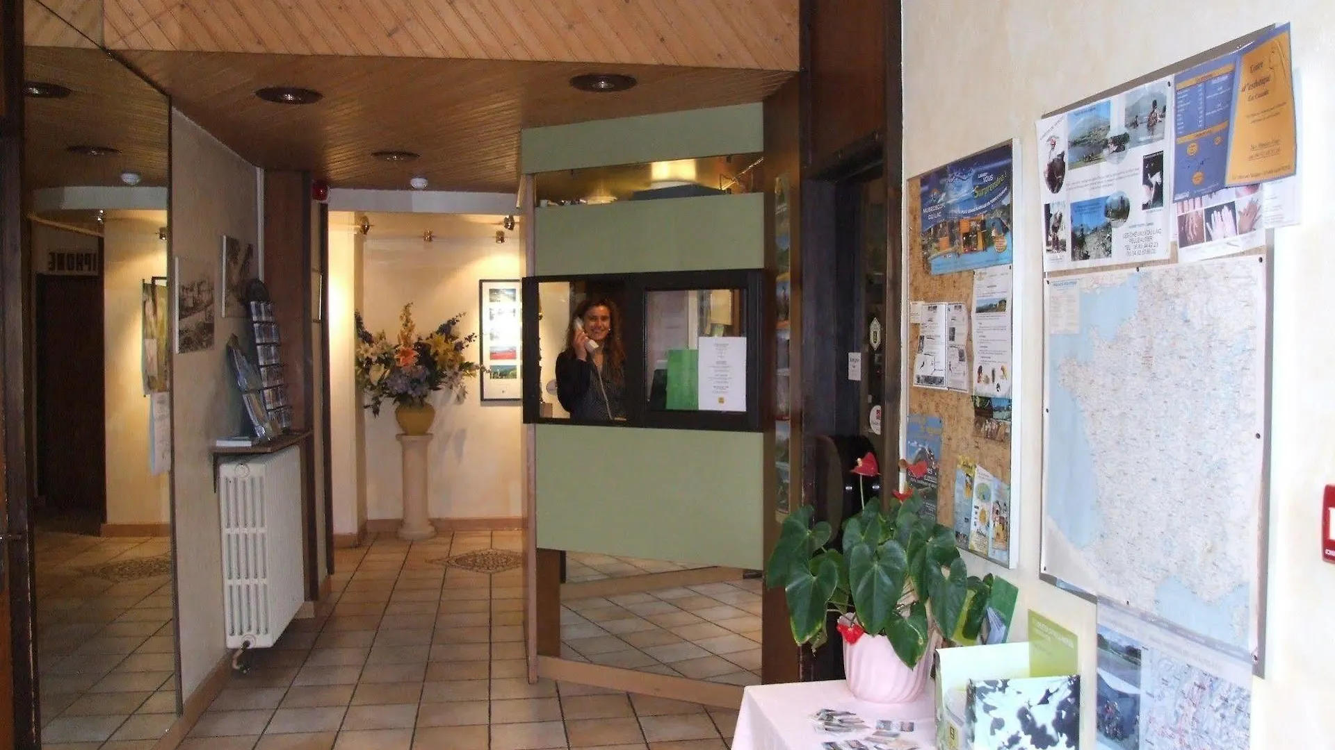 Hotel & Restaurant Azur La Freissinouse 2*,